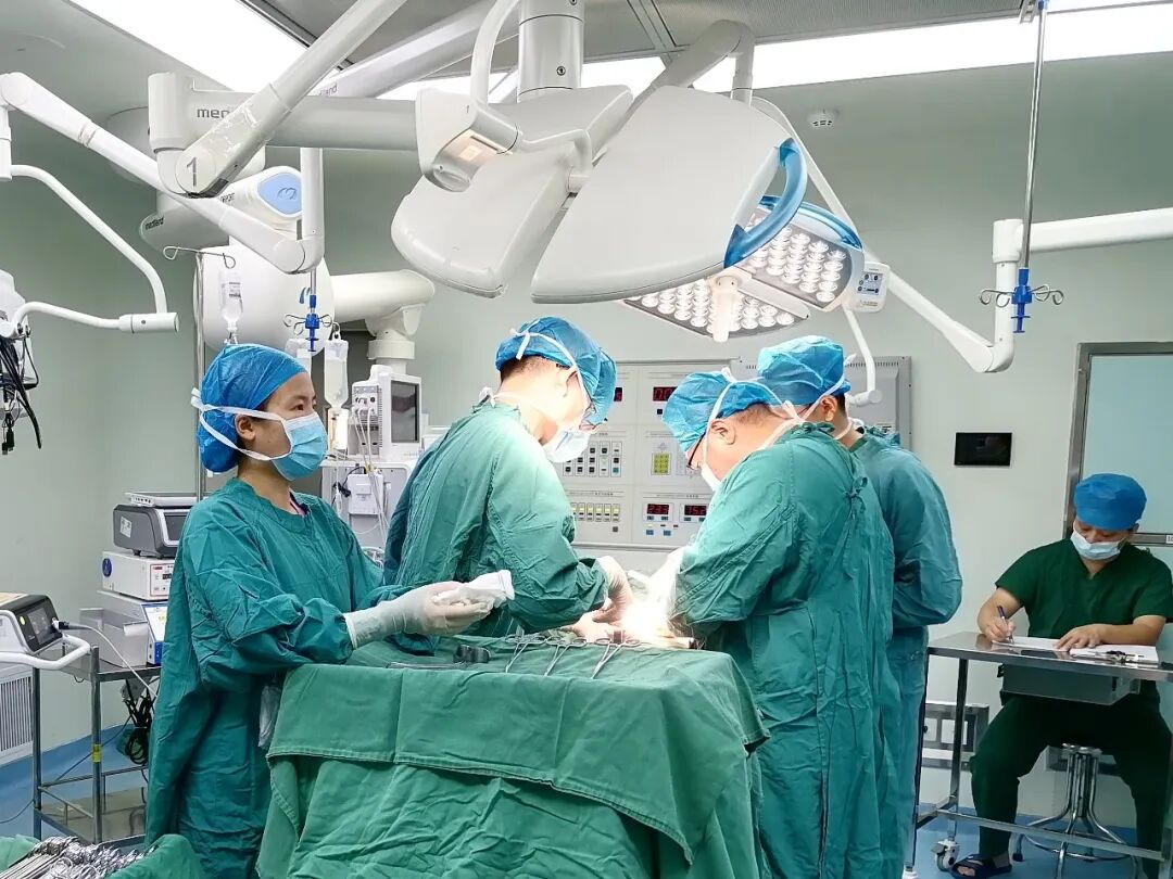 莆田福德医院泌尿肾病科成功救治气肿性肾盂肾炎重症感染患者